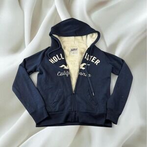 Hollister navy graphic white fur lined zip up jacket y2k mcbling mallcore fairy